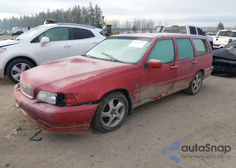 1998 Volvo V70 T5 из США, поврежденный, VIN YV1LW5346W2386261